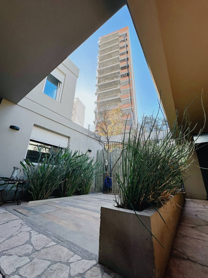 Casa en Venta en Hipolito Yrigoyen 547, Centro, Bahía Blanca - Bahía Blanca Propiedades | SITIO OFICIAL l