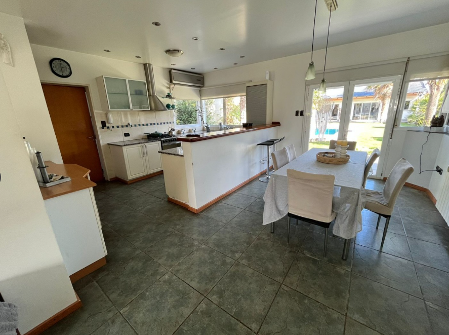 Casa en Venta - Bahía Blanca Propiedades | SITIO OFICIAL l