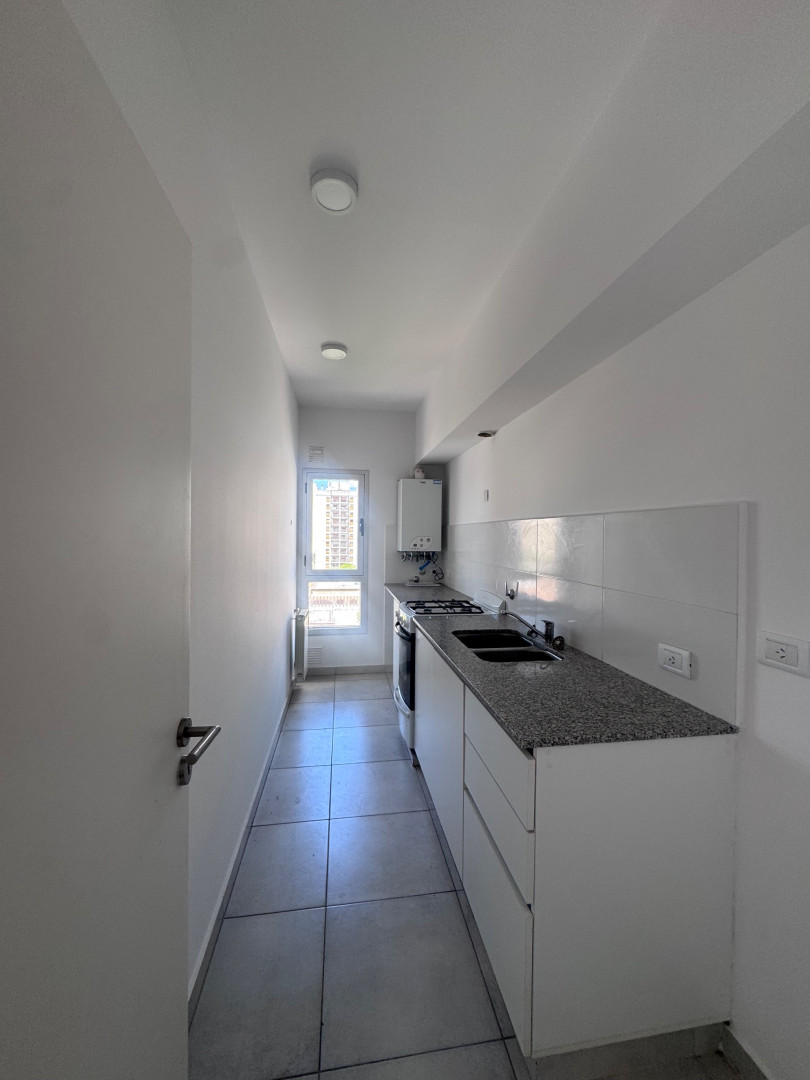 Departamento en Alquiler en Caronti 200, Centro, Bahía Blanca - Bahía Blanca Propiedades | SITIO OFICIAL l