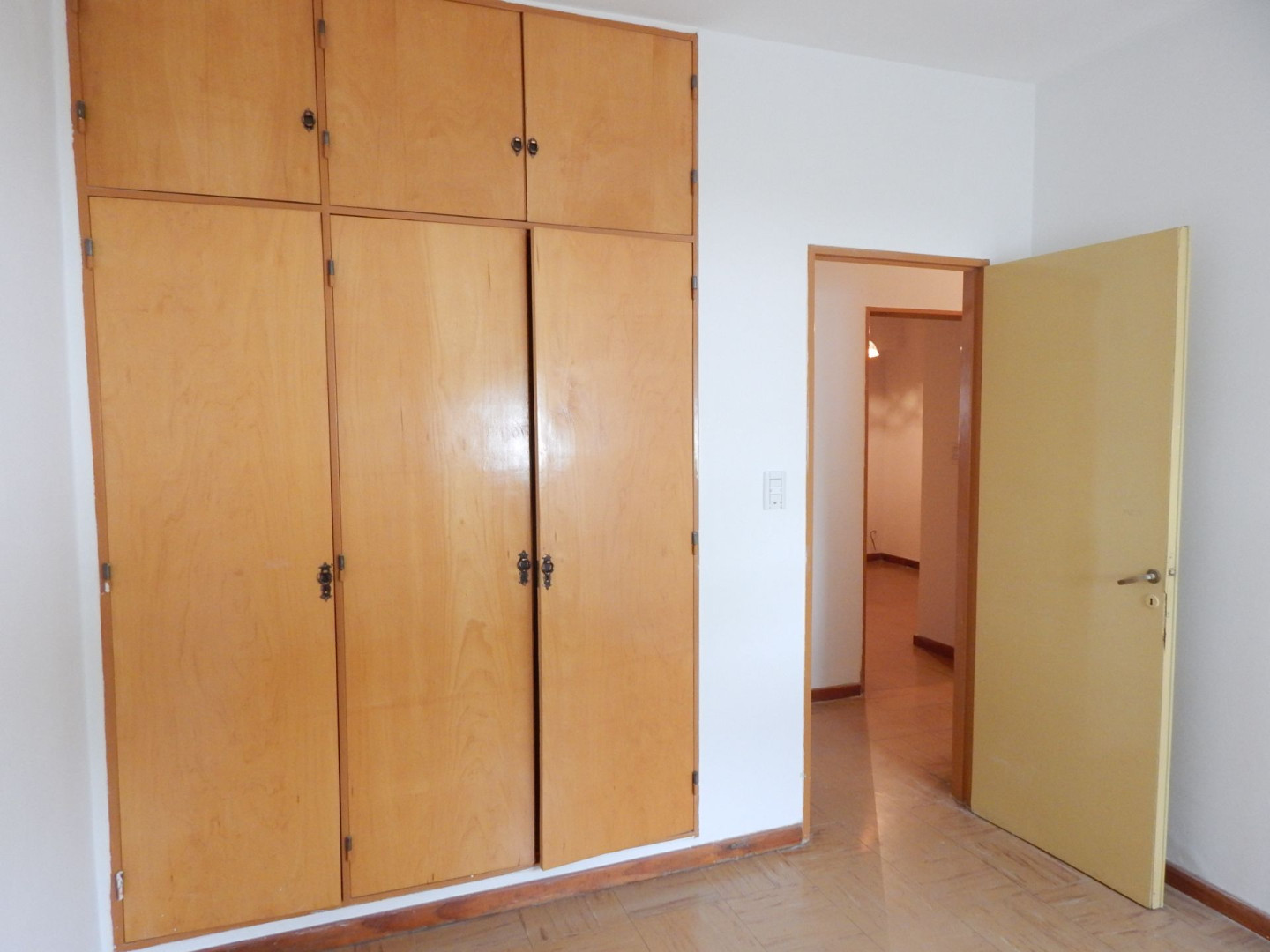 Casa en Venta en Enrique Julio 248,  Bahía Blanca - Bahía Blanca Propiedades | SITIO OFICIAL l