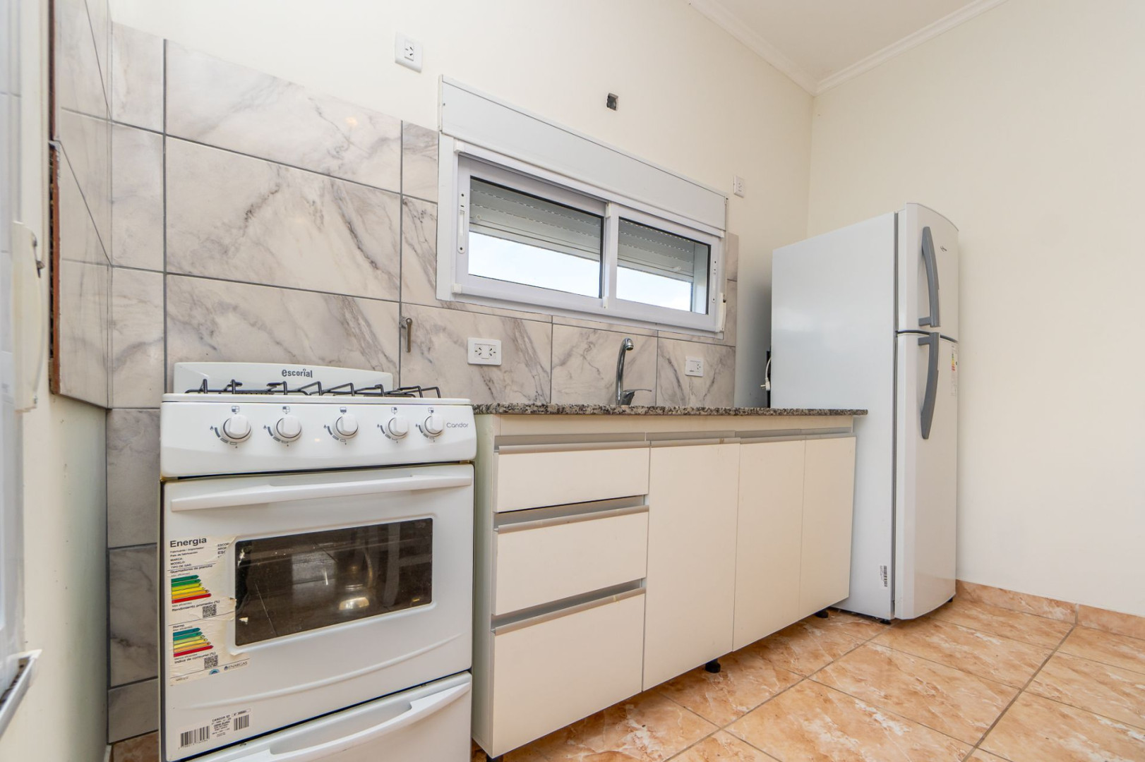 Casa en Venta en Playero Rojizo 1709, Pueblo Darwin, Pehuen Co - Bahía Blanca Propiedades | SITIO OFICIAL l