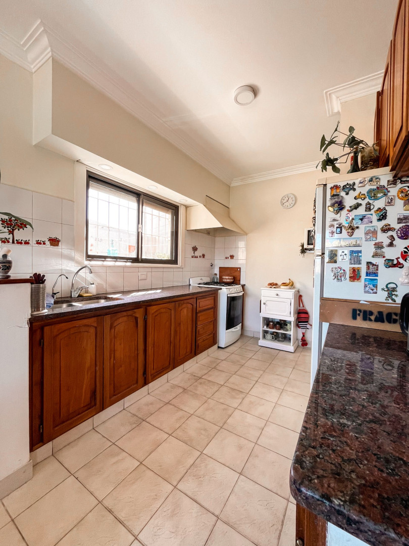 Casa con Local en Venta en Sixto Laspiur 414, Kilometro 5, Bahía Blanca - Bahía Blanca Propiedades | SITIO OFICIAL l