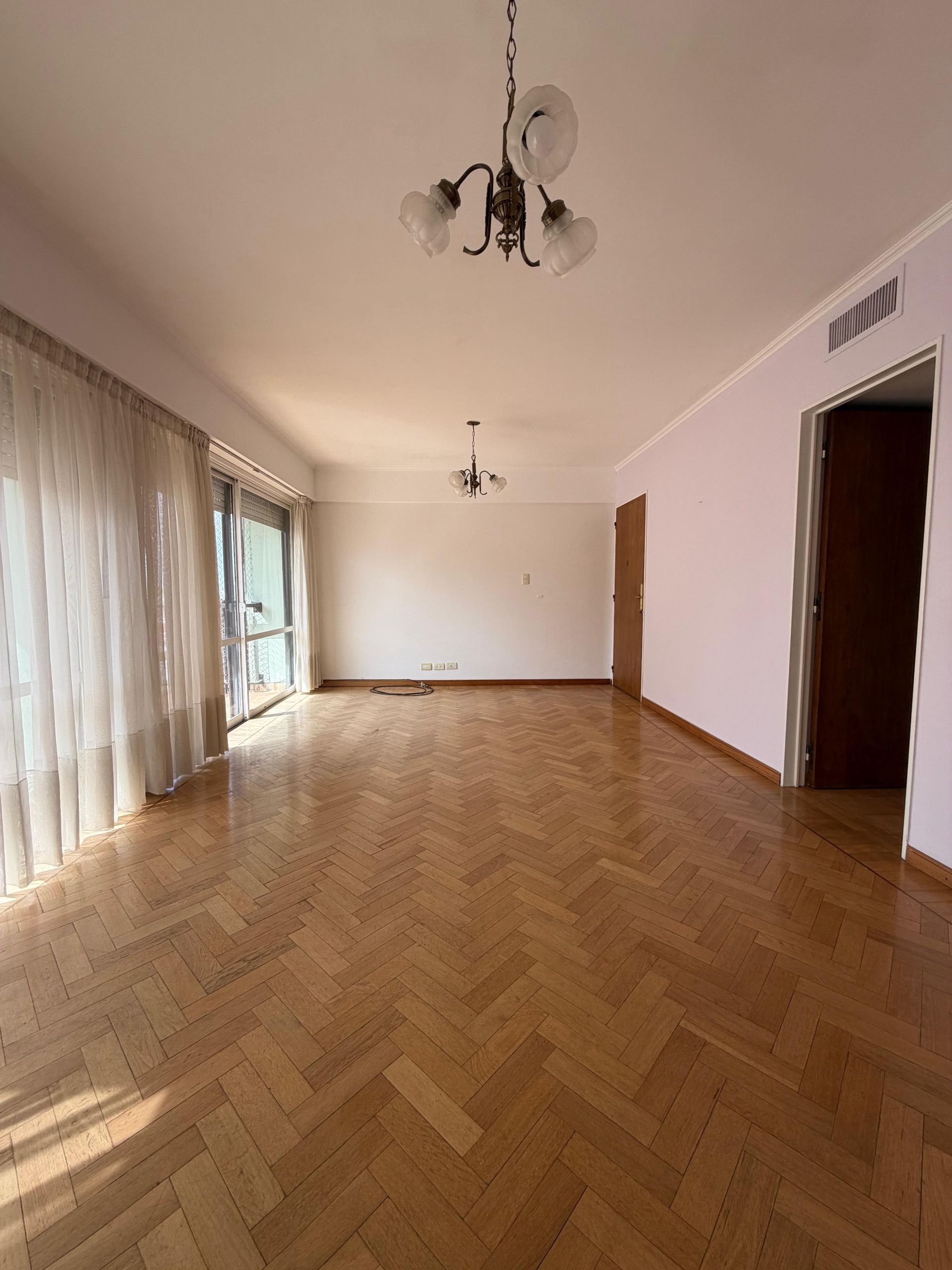 Departamento en Alquiler en Beruti 87, Centro, Bahía Blanca - Bahía Blanca Propiedades | SITIO OFICIAL l