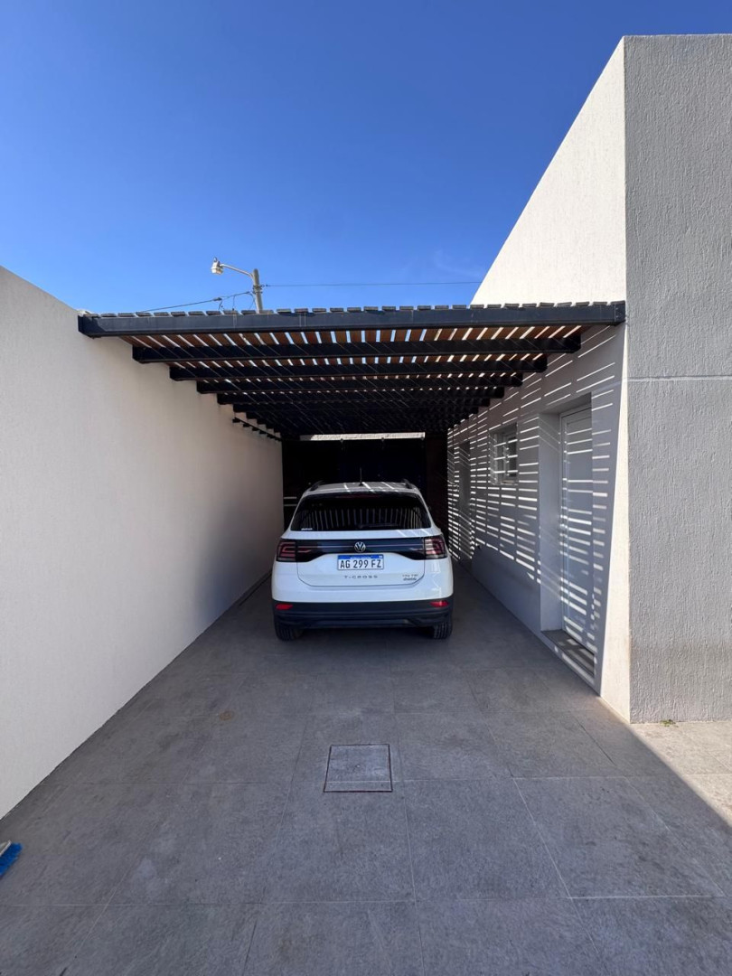 Casa en Alquiler en Viamonte Y Yupanqui,  Bahía Blanca - Bahía Blanca Propiedades | SITIO OFICIAL l
