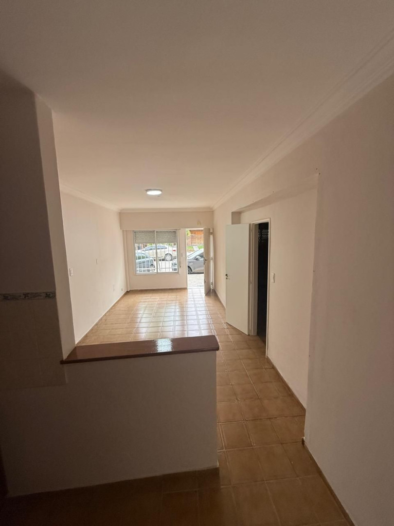 Departamento en Alquiler en Caronti 661, Napostá, Bahía Blanca - Bahía Blanca Propiedades | SITIO OFICIAL l