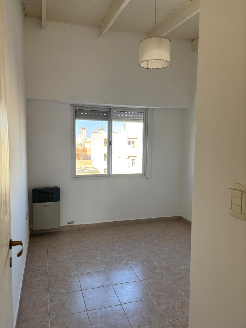 Departamento en Alquiler en Panamá 926, 3° Piso Por Escalera, Universitario, Bahía Blanca - Bahía Blanca Propiedades | SITIO OFICIAL l