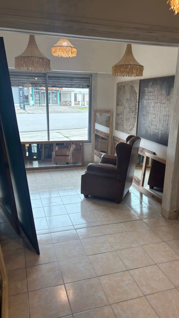 Local en Alquiler en Sarmiento 917, La Falda, Bahía Blanca - Bahía Blanca Propiedades | SITIO OFICIAL l