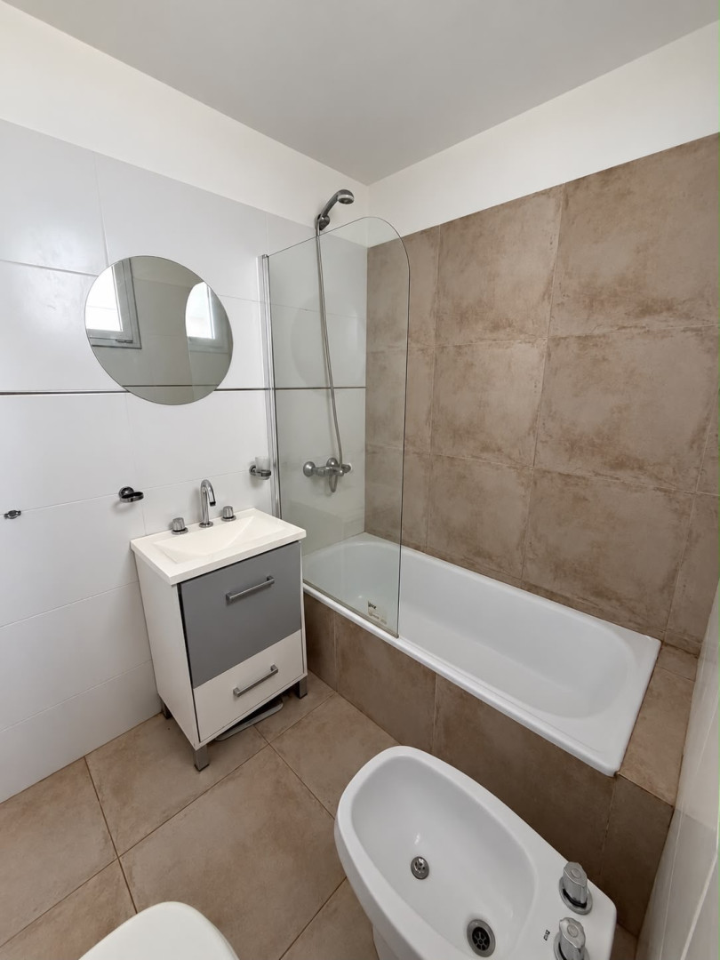 Departamento en Alquiler en Caronti 27 , Centro, Bahía Blanca - Bahía Blanca Propiedades | SITIO OFICIAL l