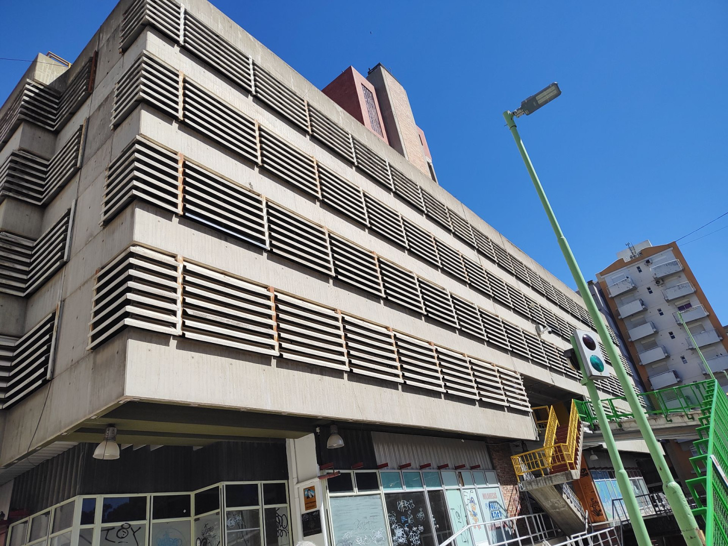 Cochera en Venta en Donado 100, Centro, Bahía Blanca - Bahía Blanca Propiedades | SITIO OFICIAL l
