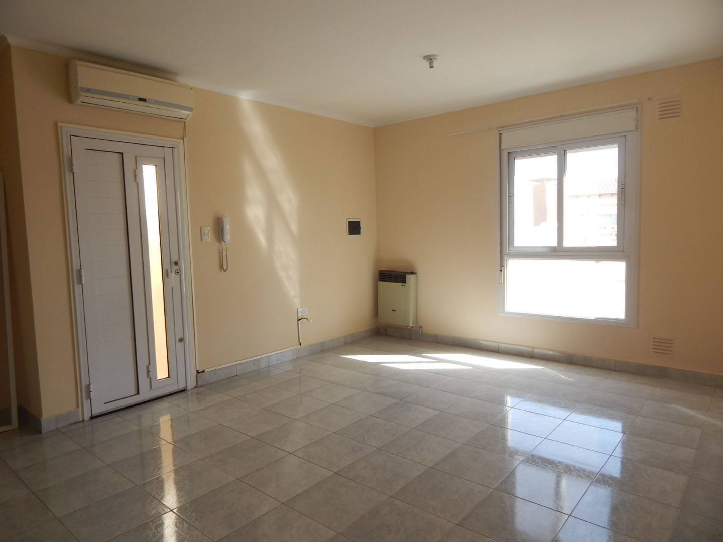 Departamento en Alquiler en Brasil 165, Universitario, Bahía Blanca - Bahía Blanca Propiedades | SITIO OFICIAL l