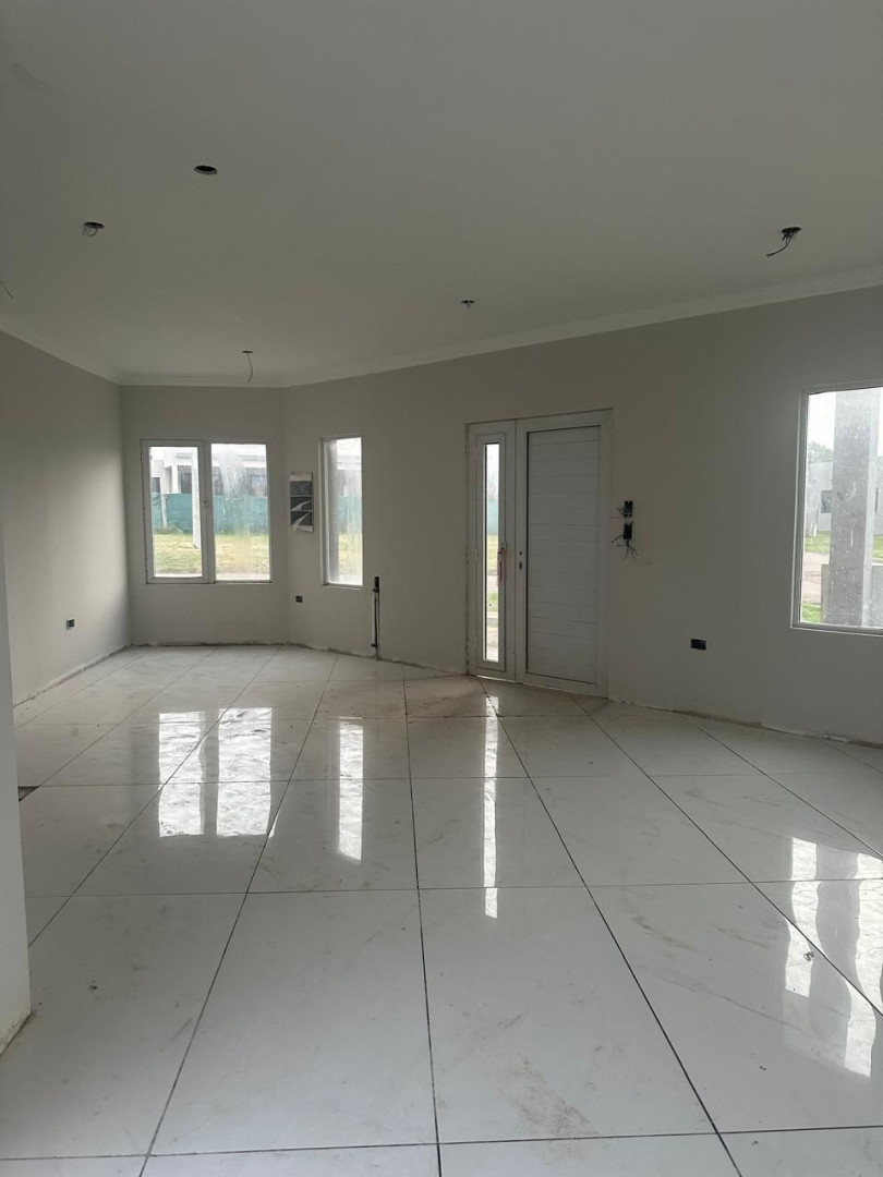 Casa en Venta en Las Nutrias Y Primera Junta, La Cañada, Bahía Blanca - Bahía Blanca Propiedades | SITIO OFICIAL l