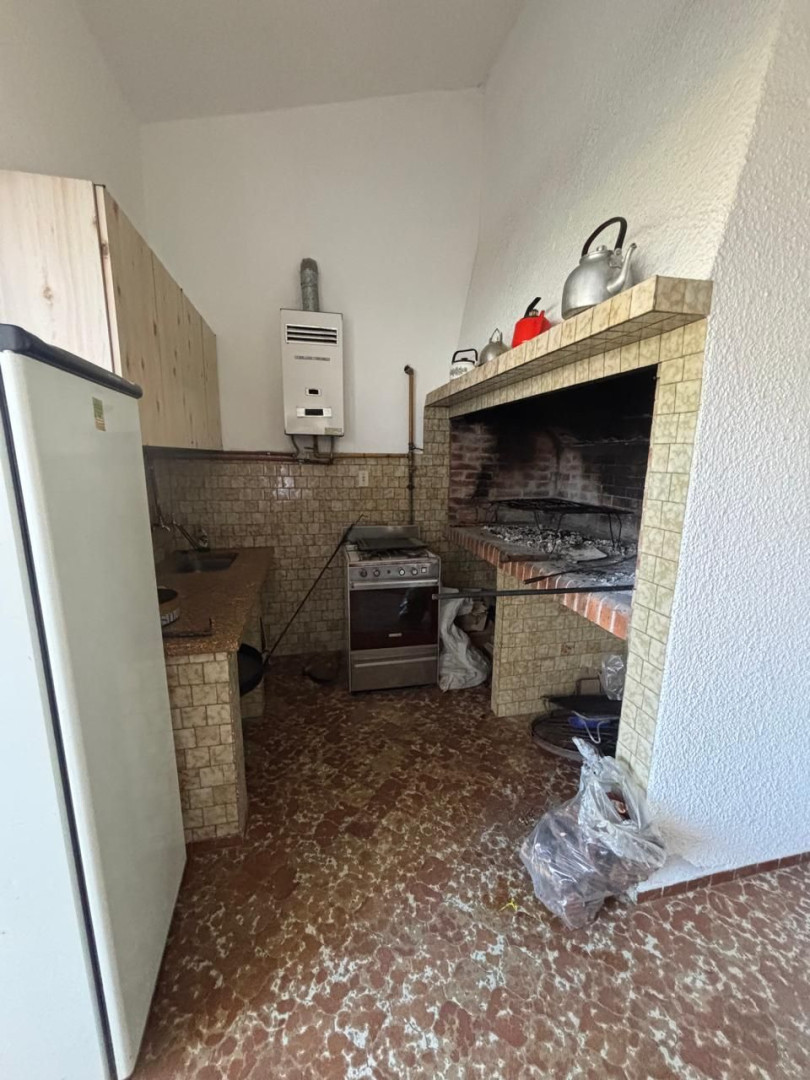 Casa en Venta en Rio Gallegos 465, Dufaur, Monte Hermoso - Bahía Blanca Propiedades | SITIO OFICIAL l