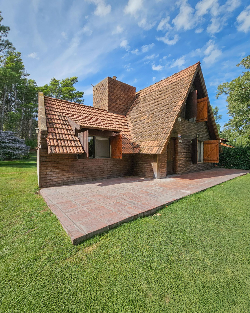 Casa en Venta en C.Fragata Sarmiento 305,  Pehuen Co - Bahía Blanca Propiedades | SITIO OFICIAL l