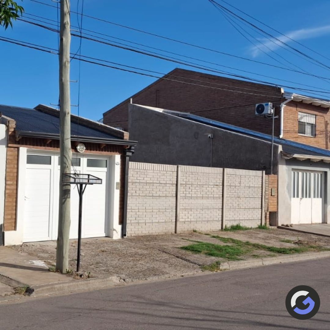 Casa en Venta en Indio 35, Los Almendros, Bahía Blanca - Bahía Blanca Propiedades | SITIO OFICIAL l