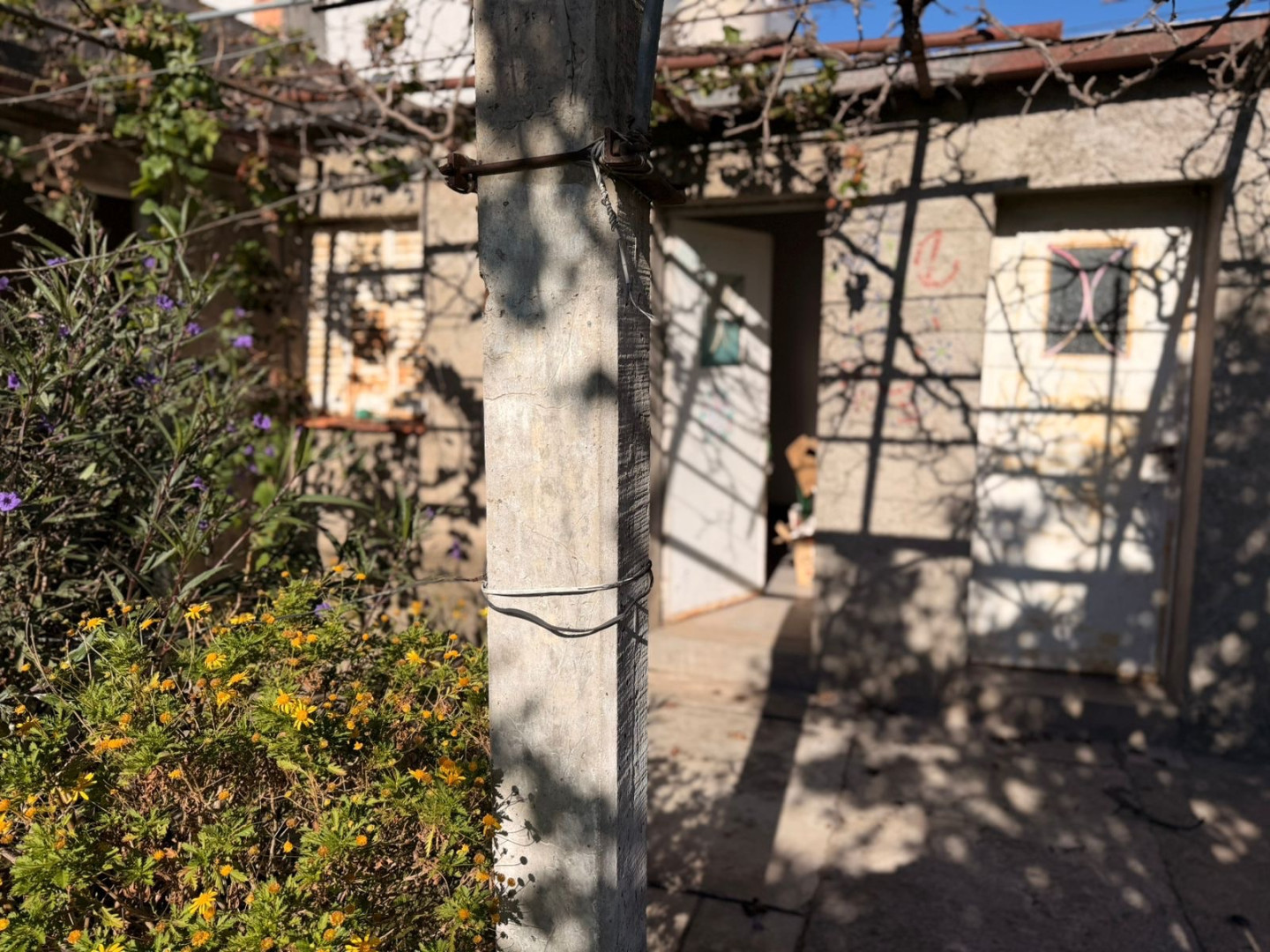 Casa con Local en Venta en Venezuela 2000, Villa Rosas, Bahía Blanca - Bahía Blanca Propiedades | SITIO OFICIAL l