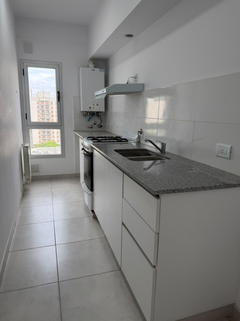 Departamento en Alquiler en Caronti 190, Centro, Bahía Blanca - Bahía Blanca Propiedades | SITIO OFICIAL l