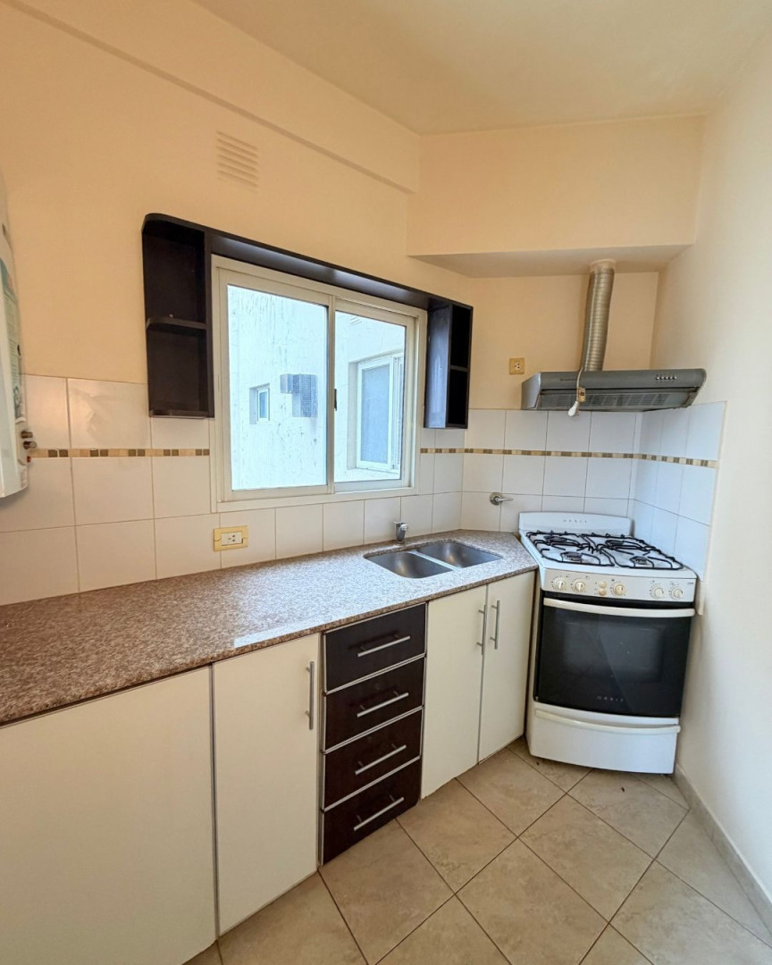 Departamento en Alquiler en Casanova 72, Centro, Bahía Blanca - Bahía Blanca Propiedades | SITIO OFICIAL l
