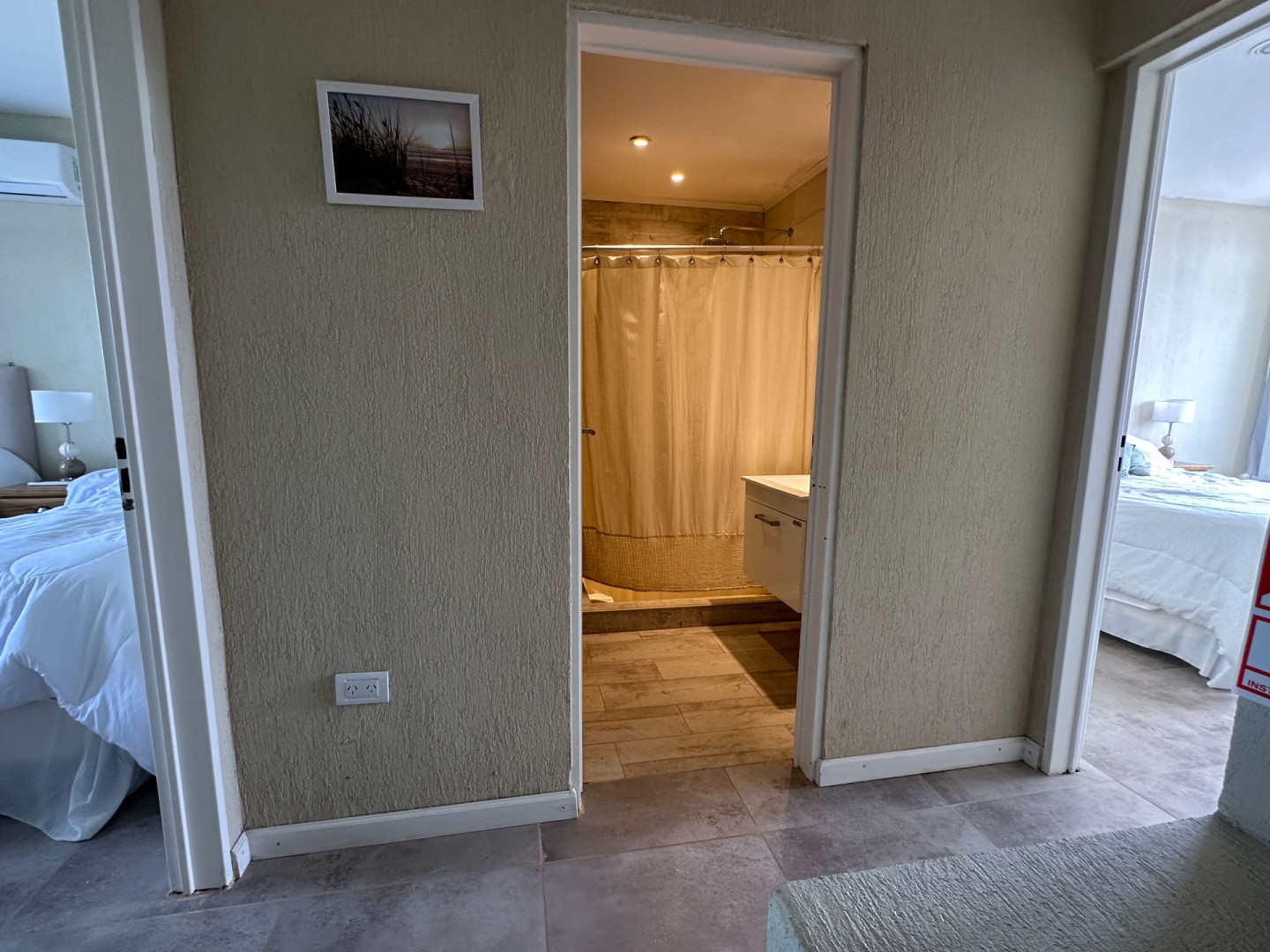 Casa + Departamento en Venta en Curamalal 552, San Bernardo , Sierra de  la Ventana - Bahía Blanca Propiedades | SITIO OFICIAL l