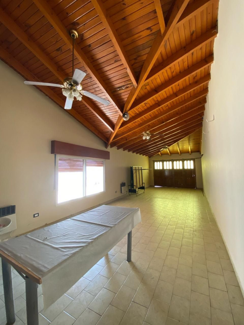 Casa en Venta en TARAPACA 1650, Villa Rosas, Bahía Blanca - Bahía Blanca Propiedades | SITIO OFICIAL l