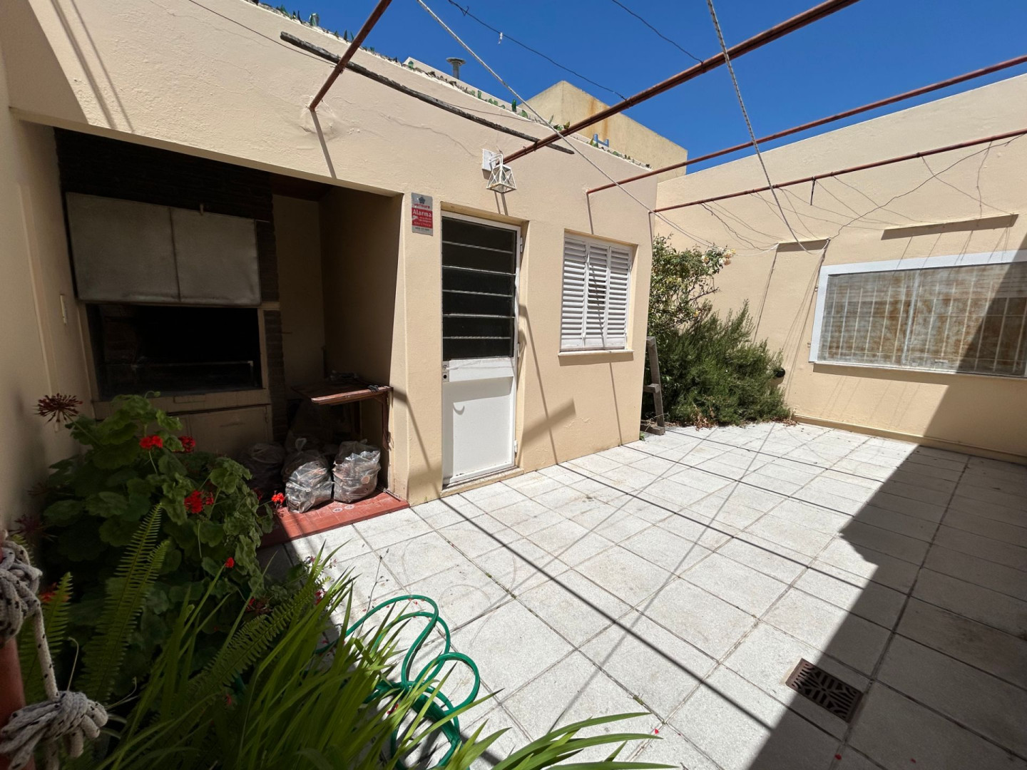 Casa en Venta en Perú 375, Universitario, Bahía Blanca - Bahía Blanca Propiedades | SITIO OFICIAL l
