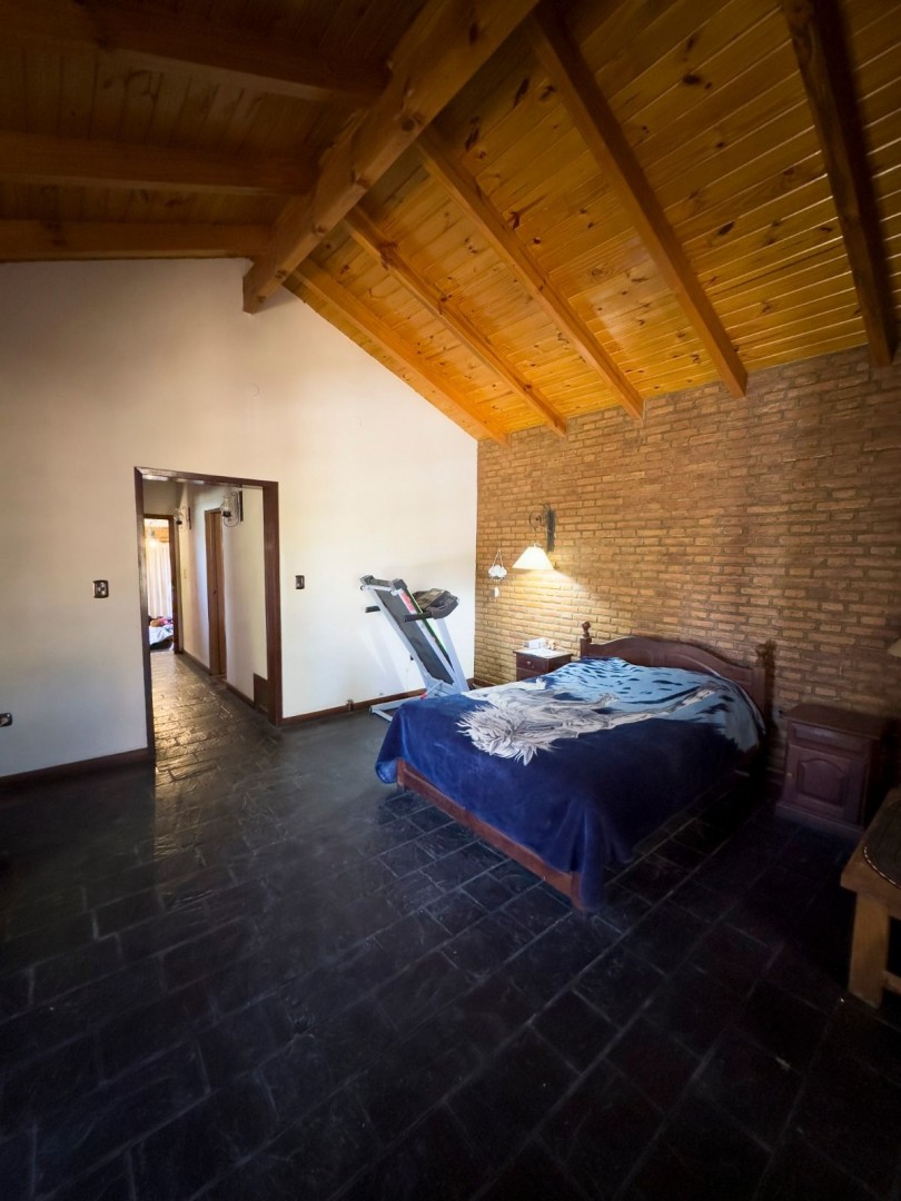 Casaquinta en Venta en Los Tamariscos Y Fragata Sarmiento, Aeropuerto, Bahía Blanca - Bahía Blanca Propiedades | SITIO OFICIAL l
