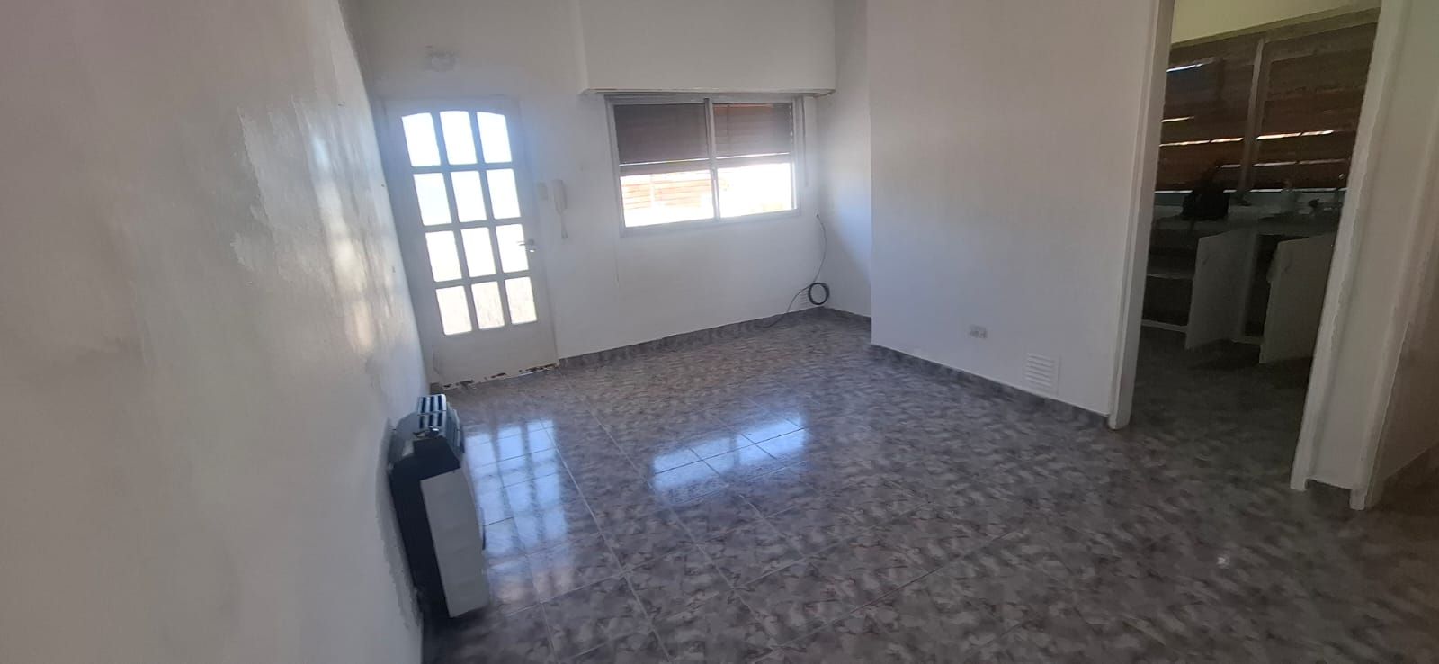 Departamento en Alquiler en Lavalle 800, La Falda, Bahía Blanca - Bahía Blanca Propiedades | SITIO OFICIAL l