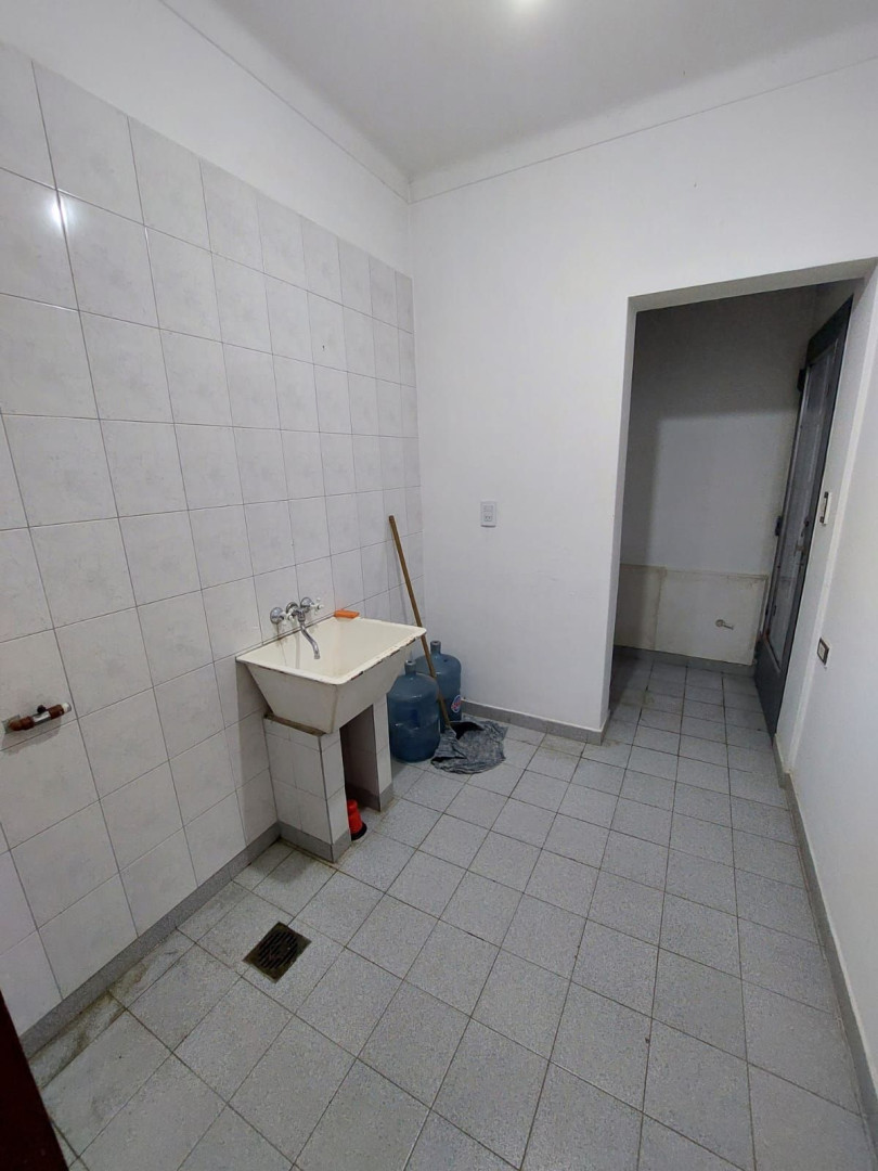 Casa en Alquiler en Corrientes 435, Macrocentro, Bahía Blanca - Bahía Blanca Propiedades | SITIO OFICIAL l