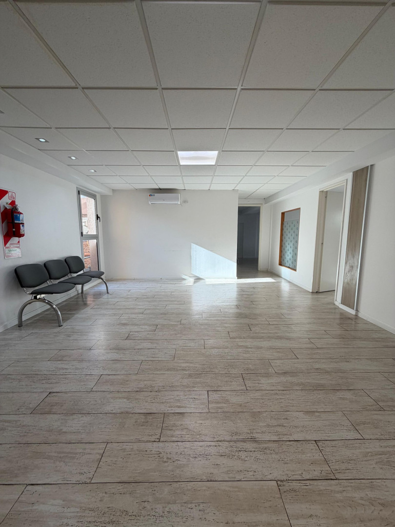 Oficina en Alquiler en San Martin 336,  Bahía Blanca - Bahía Blanca Propiedades | SITIO OFICIAL l