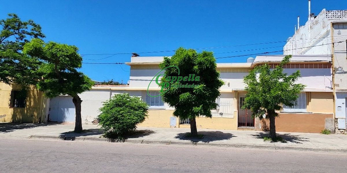Casa en Venta en Charlone 974, Kilometro 5, Bahía Blanca - Bahía Blanca Propiedades | SITIO OFICIAL l