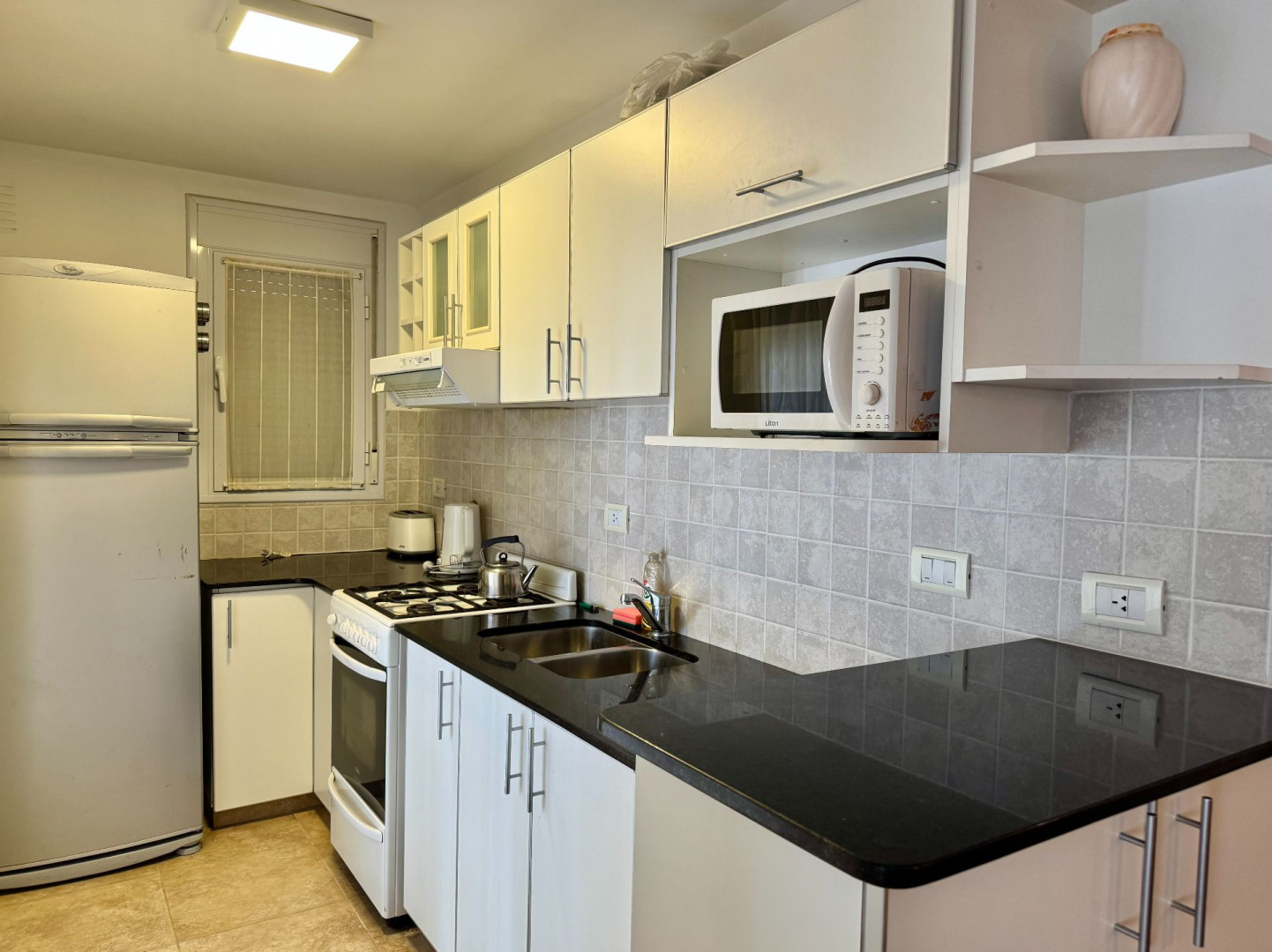 Casa en Venta en Sansot Entre Las Golondrinas Y Los Zorzales, Monte del Este, Monte Hermoso - Bahía Blanca Propiedades | SITIO OFICIAL l