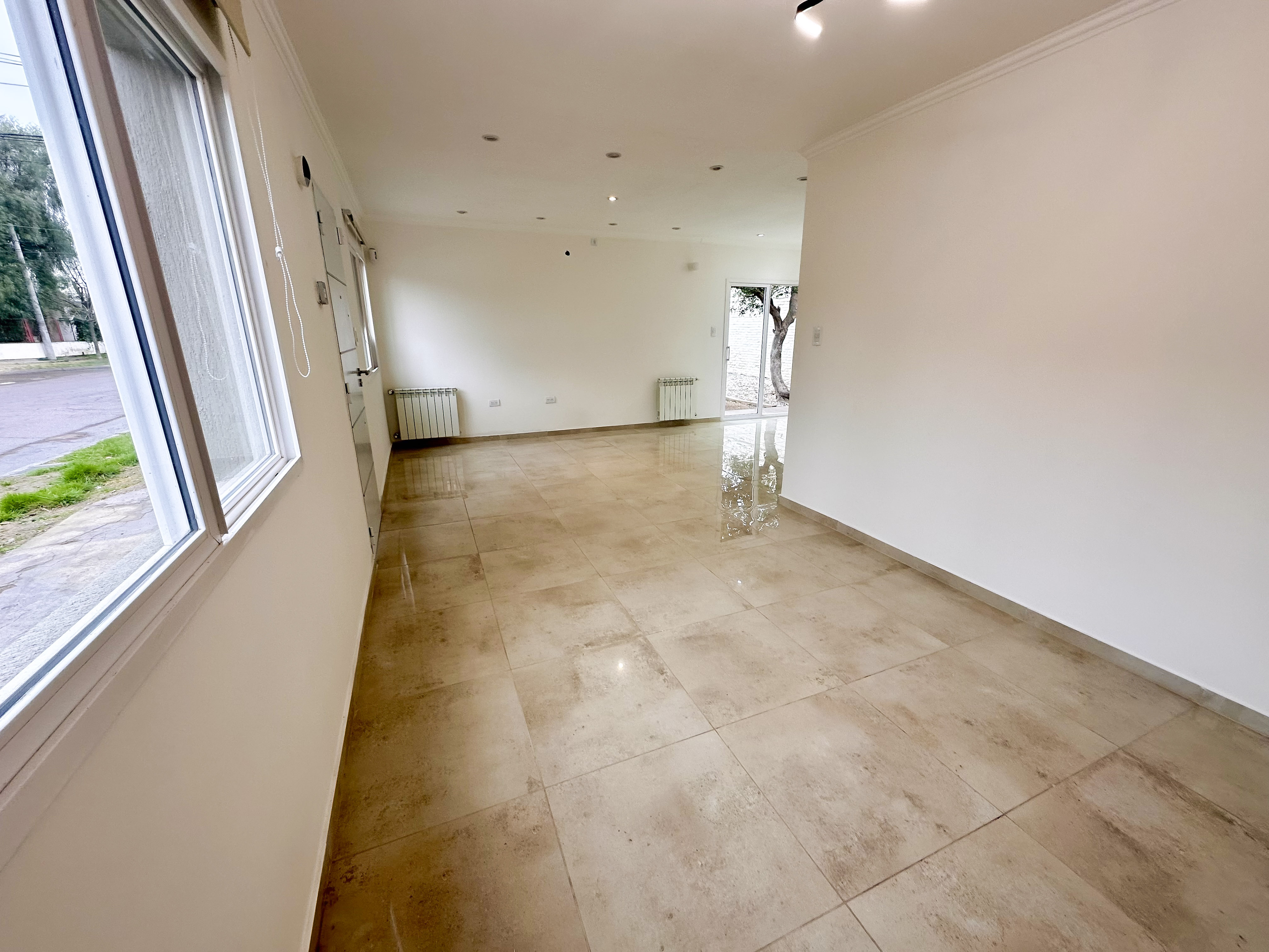 Casa en Venta en Carlos Di Sarli Y Güemes, San Roque, Bahía Blanca - Bahía Blanca Propiedades | SITIO OFICIAL l