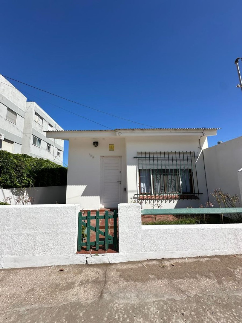 Casa en Venta en ANTONIO COSTA 146, Centro, Monte Hermoso - Bahía Blanca Propiedades | SITIO OFICIAL l