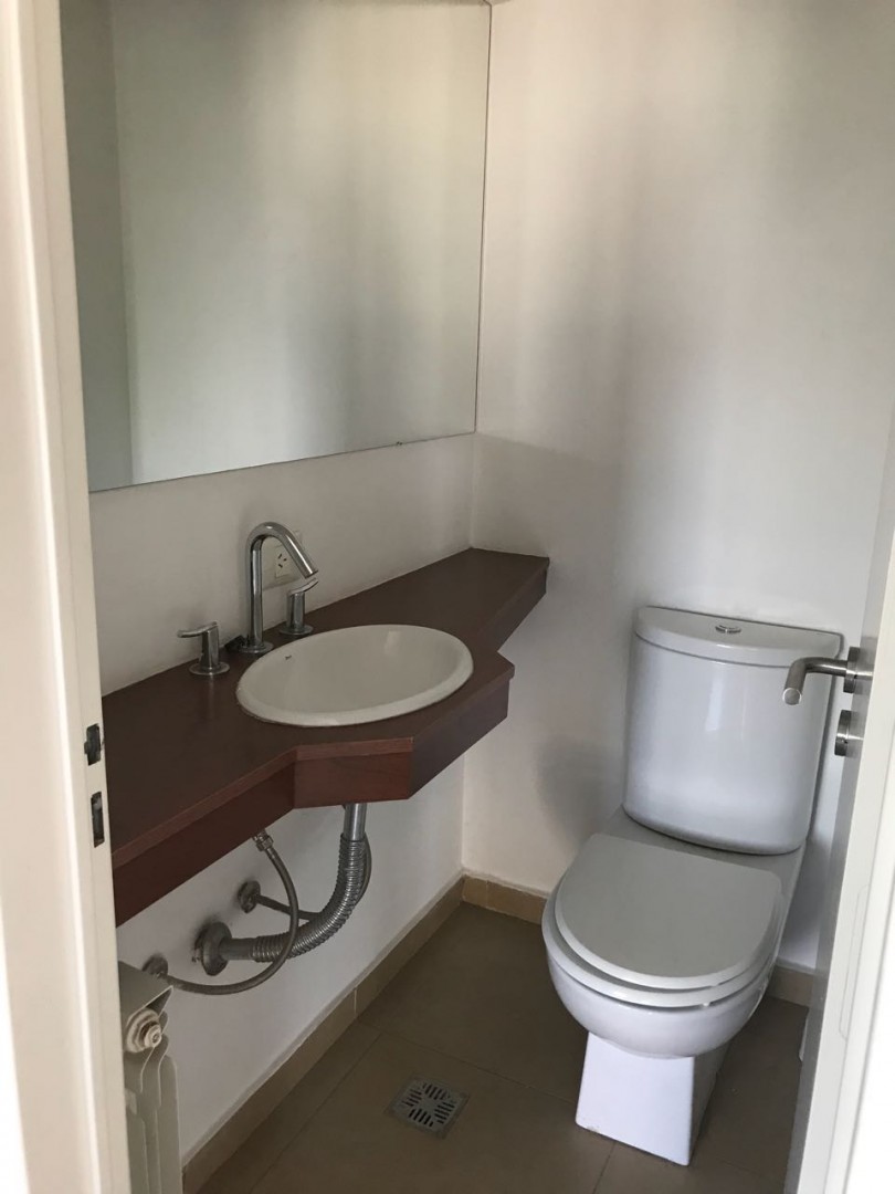 Departamento en Alquiler en Sarmiento 547, Napostá, Bahía Blanca - Bahía Blanca Propiedades | SITIO OFICIAL l
