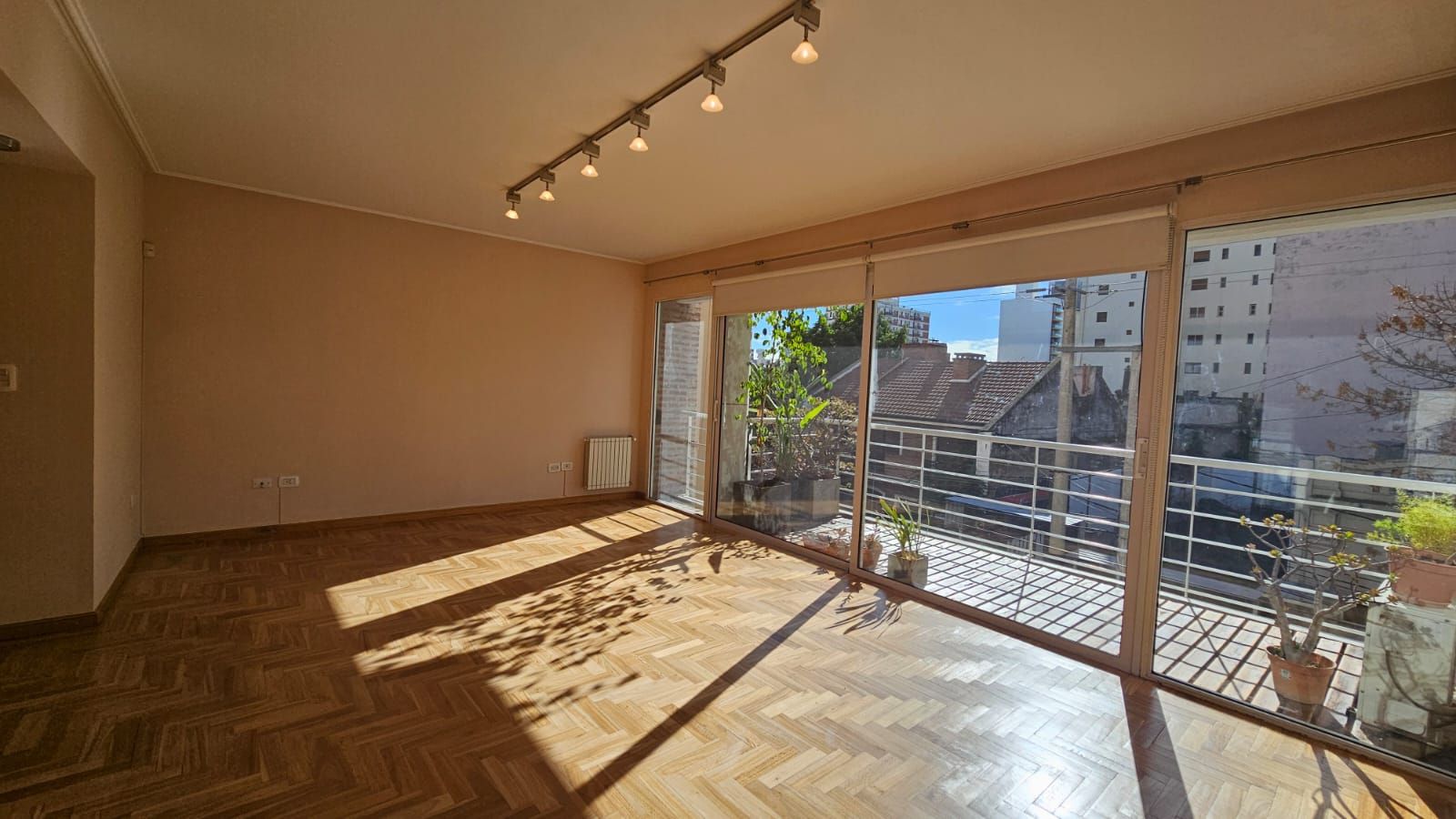Departamento en Alquiler en Zapiola 100, Centro, Bahía Blanca - Bahía Blanca Propiedades | SITIO OFICIAL l