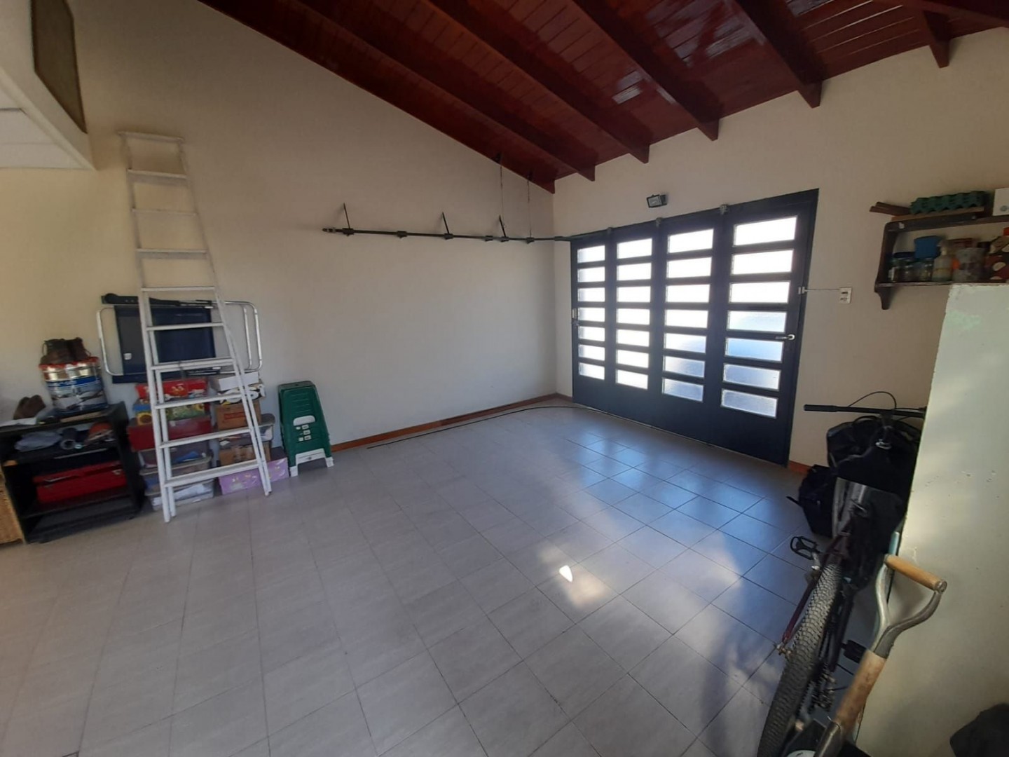 Casa en Venta en Lugones 436, Centro Inquilinos, Bahía Blanca - Bahía Blanca Propiedades | SITIO OFICIAL l
