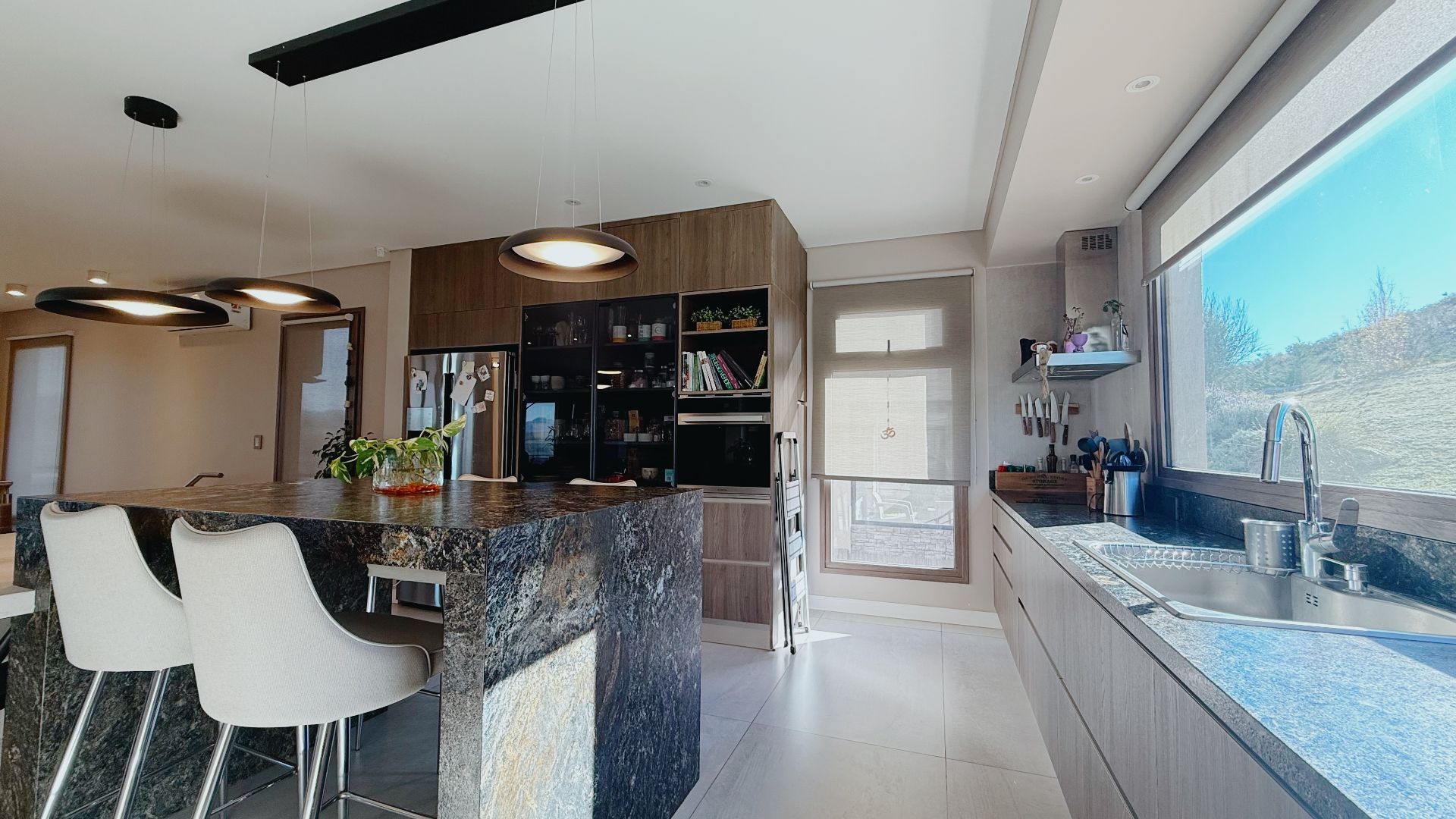 Casa en Venta en BARRIO PARQUE CERRO CEFERINO ,  Sierra de  la Ventana - Bahía Blanca Propiedades | SITIO OFICIAL l