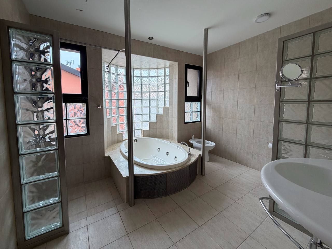 Casa en Alquiler en Fitz Roy 800, Macrocentro, Bahía Blanca - Bahía Blanca Propiedades | SITIO OFICIAL l