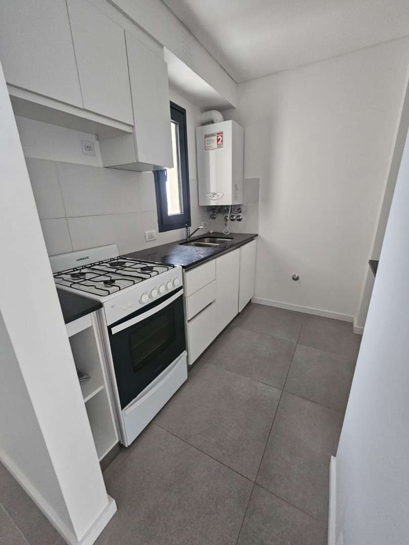 Departamento en Alquiler en Caronti 152, Centro, Bahía Blanca - Bahía Blanca Propiedades | SITIO OFICIAL l