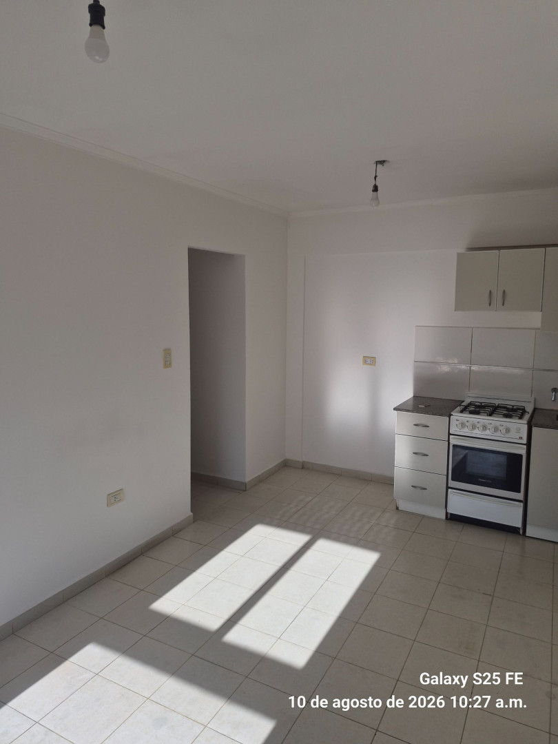 Departamento en Alquiler en Holdich 132, Macrocentro, Bahía Blanca - Bahía Blanca Propiedades | SITIO OFICIAL l