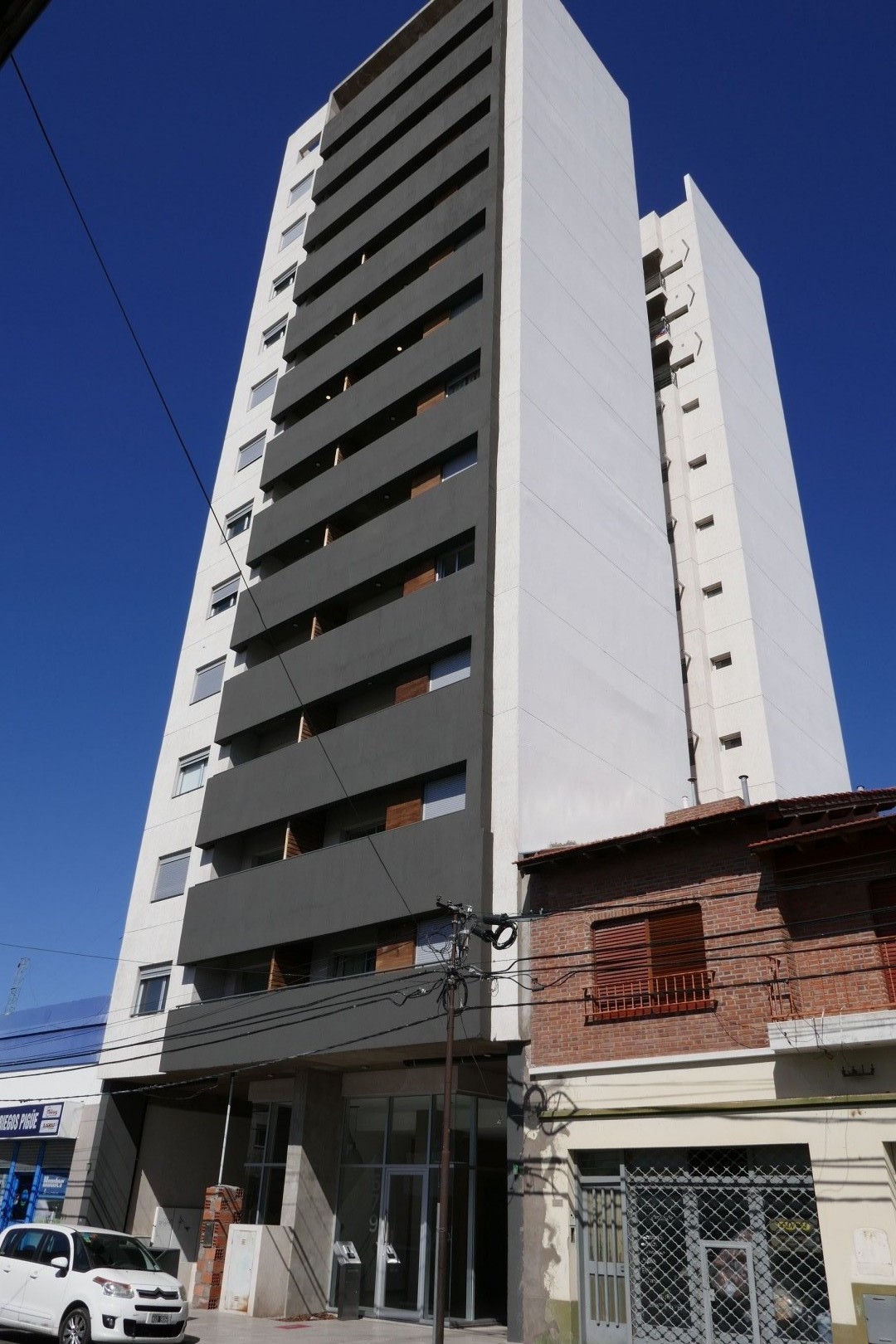 Departamento en Alquiler en San Martin 679, Centro, Bahía Blanca - Bahía Blanca Propiedades | SITIO OFICIAL l