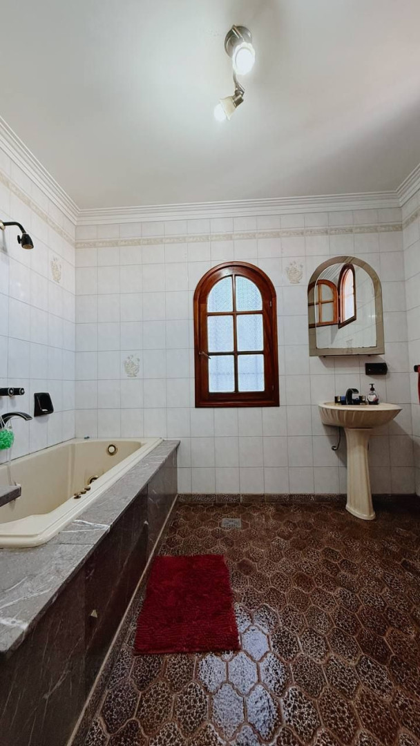 Casa en Venta en Bonpland 145, Macrocentro, Bahía Blanca - Bahía Blanca Propiedades | SITIO OFICIAL l