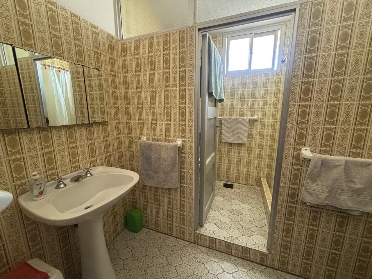 Casa en Venta en Rio Gallegos 465, Dufaur, Monte Hermoso - Bahía Blanca Propiedades | SITIO OFICIAL l