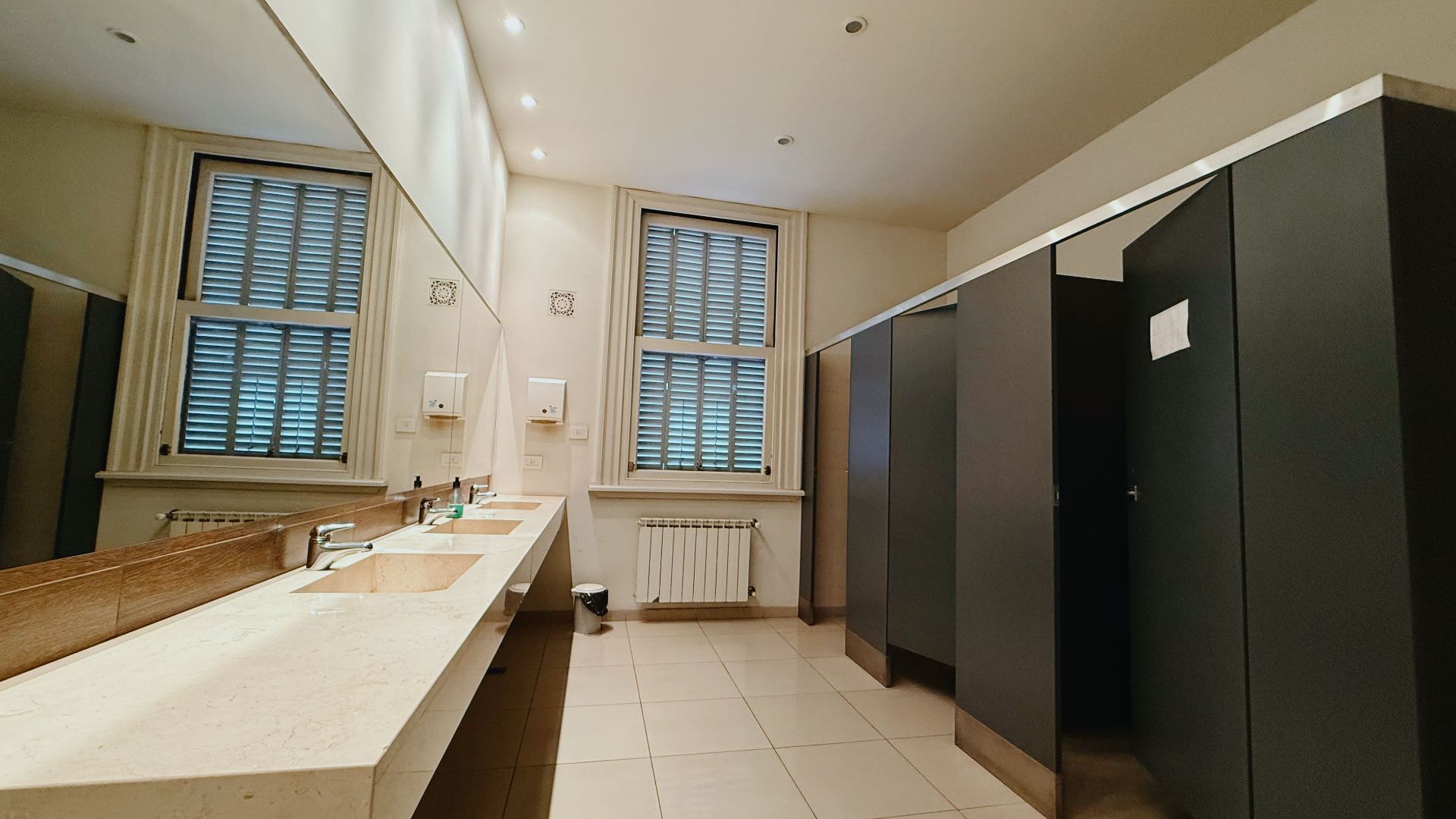 Oficina en Venta en ALSINA15, Centro, Bahía Blanca - Bahía Blanca Propiedades | SITIO OFICIAL l