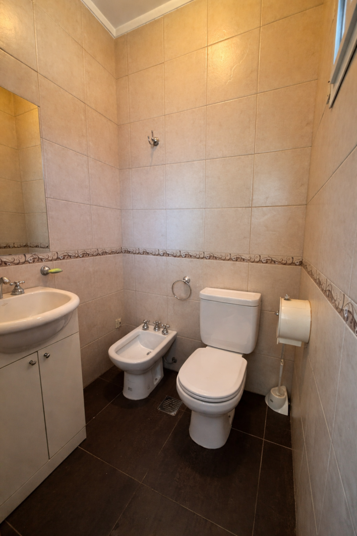 Local en Alquiler en Av Cerri 737,  Bahía Blanca - Bahía Blanca Propiedades | SITIO OFICIAL l