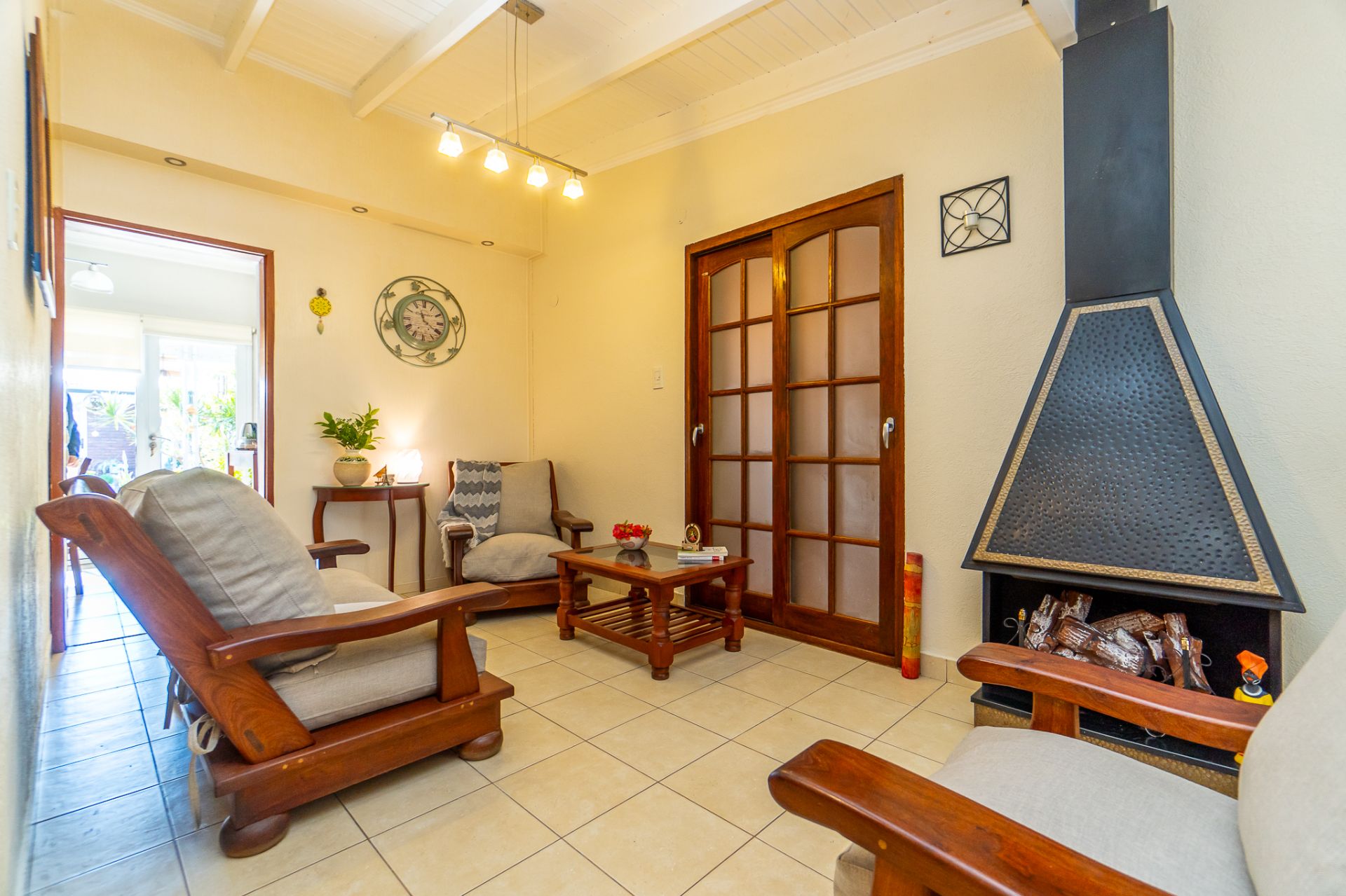 Casa en Venta en Nicolas Levalle 2249, Villa Rosas, Bahía Blanca - Bahía Blanca Propiedades | SITIO OFICIAL l