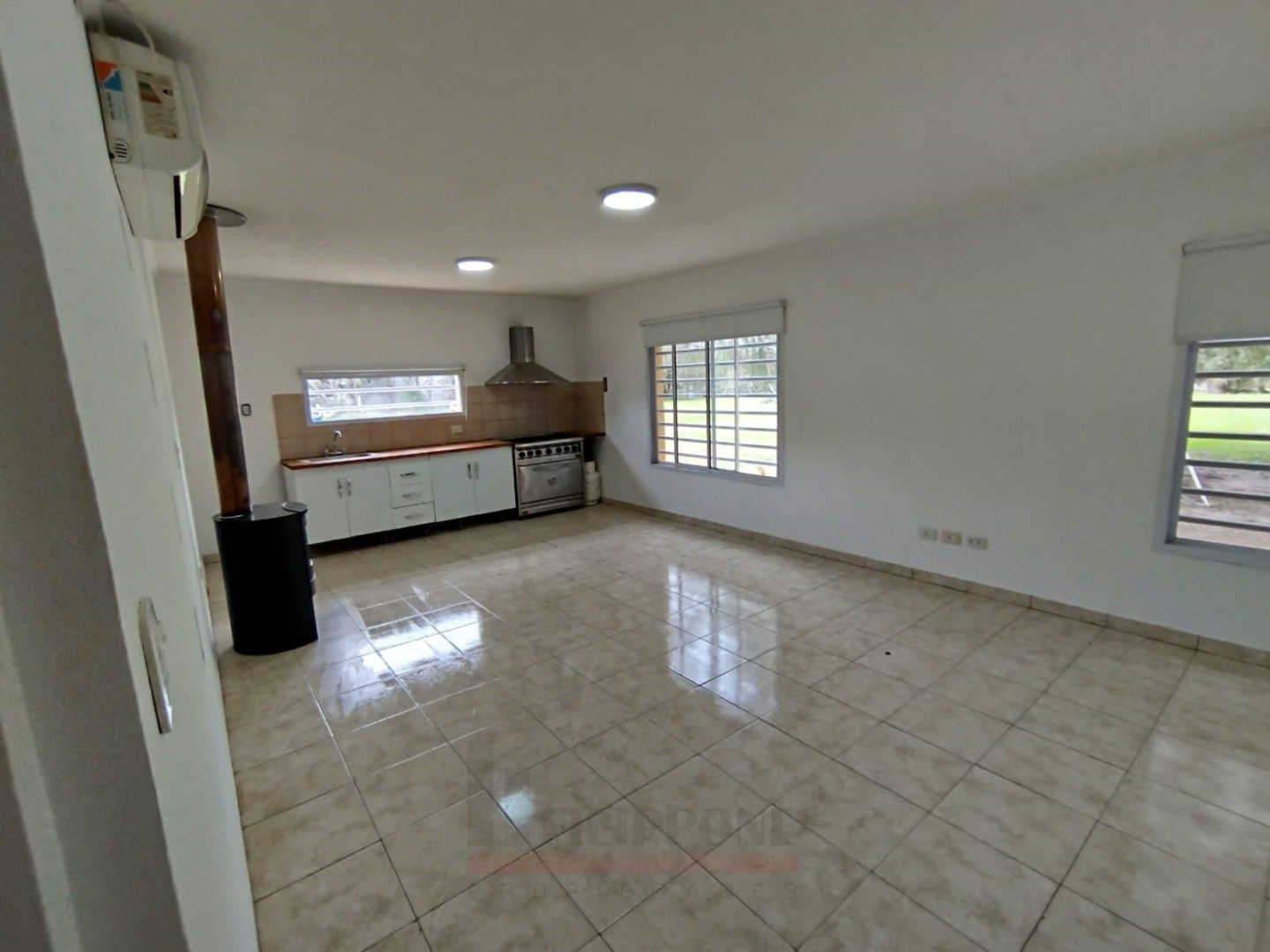 Casa en Venta en Francisca Hernández 385, Los Chañares, Bahía Blanca - Bahía Blanca Propiedades | SITIO OFICIAL l