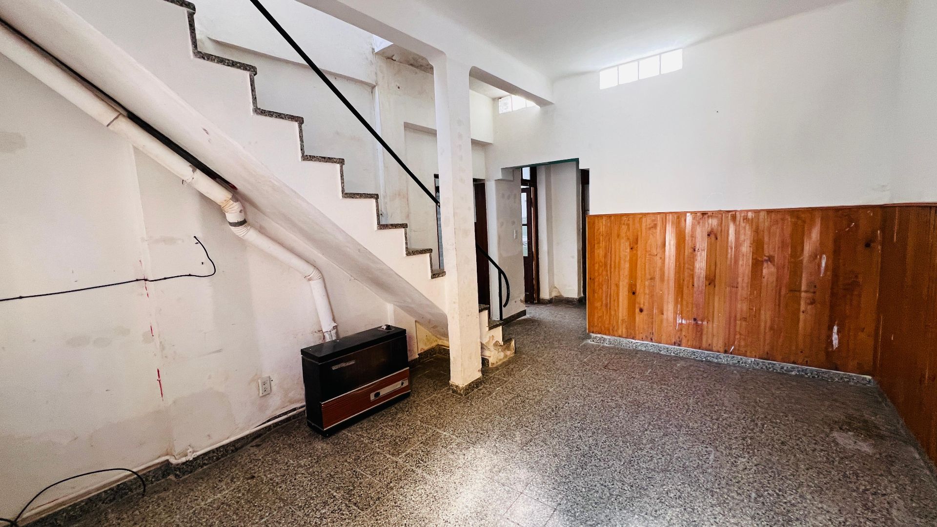 Deposito en Alquiler en Lamadrid 232 Deposito, Centro, Bahía Blanca - Bahía Blanca Propiedades | SITIO OFICIAL l