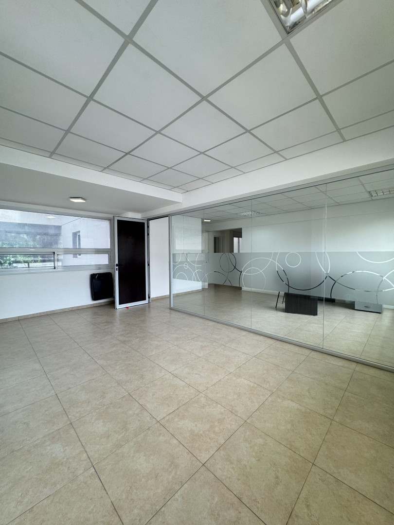 Oficina en Alquiler en PARAGUAY 18 1, Macrocentro, Bahía Blanca - Bahía Blanca Propiedades | SITIO OFICIAL l