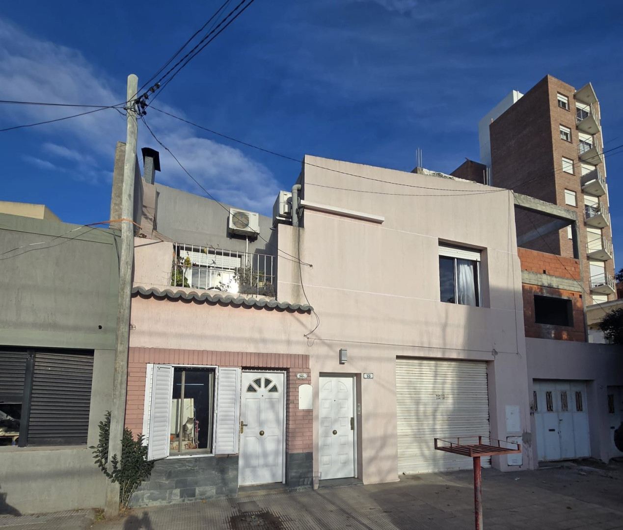Casa en Venta en Cerrito 30, La Falda, Bahía Blanca - Bahía Blanca Propiedades | SITIO OFICIAL l