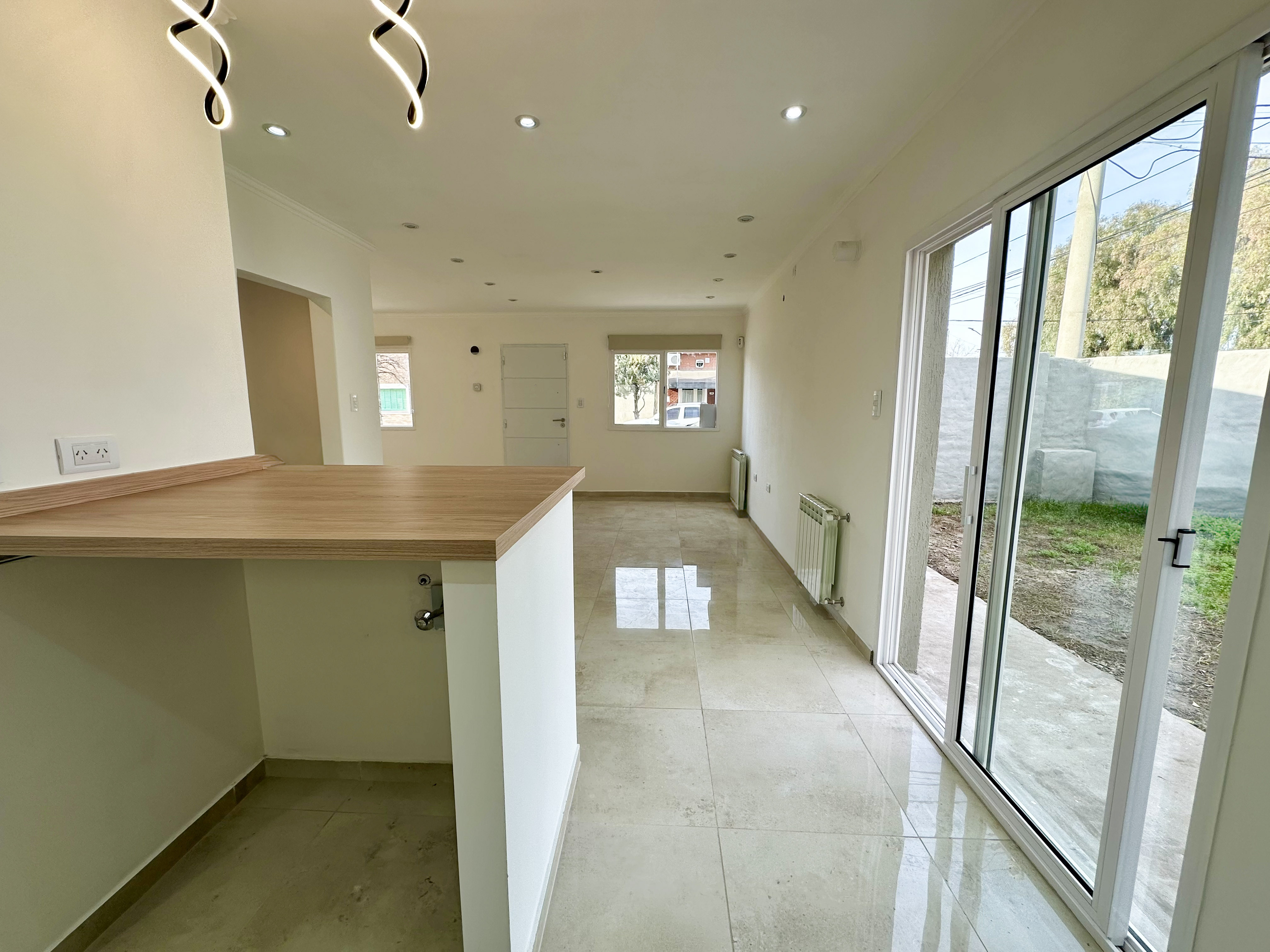 Casa en Venta en Carlos Di Sarli Y Güemes, San Roque, Bahía Blanca - Bahía Blanca Propiedades | SITIO OFICIAL l